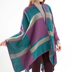 Kollie More Purple-Teal Reverse Color Block Wrap